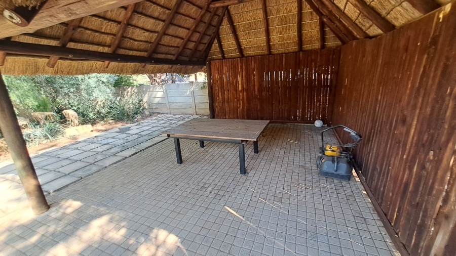 4 Bedroom Property for Sale in Pellissier Free State